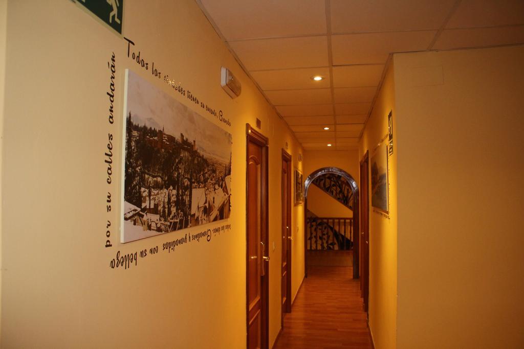 Hotel La Curva Albolote Exterior photo